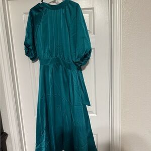 Elegant Teal Midi Dress - new with tags. Flying tomato size large.